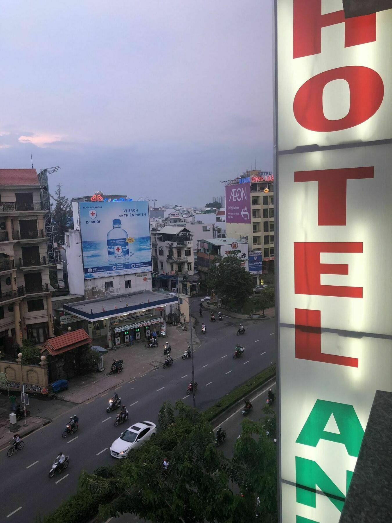 Oyo 395 Anh Quoc Hotel Ho Chi Minh-staden Exteriör bild